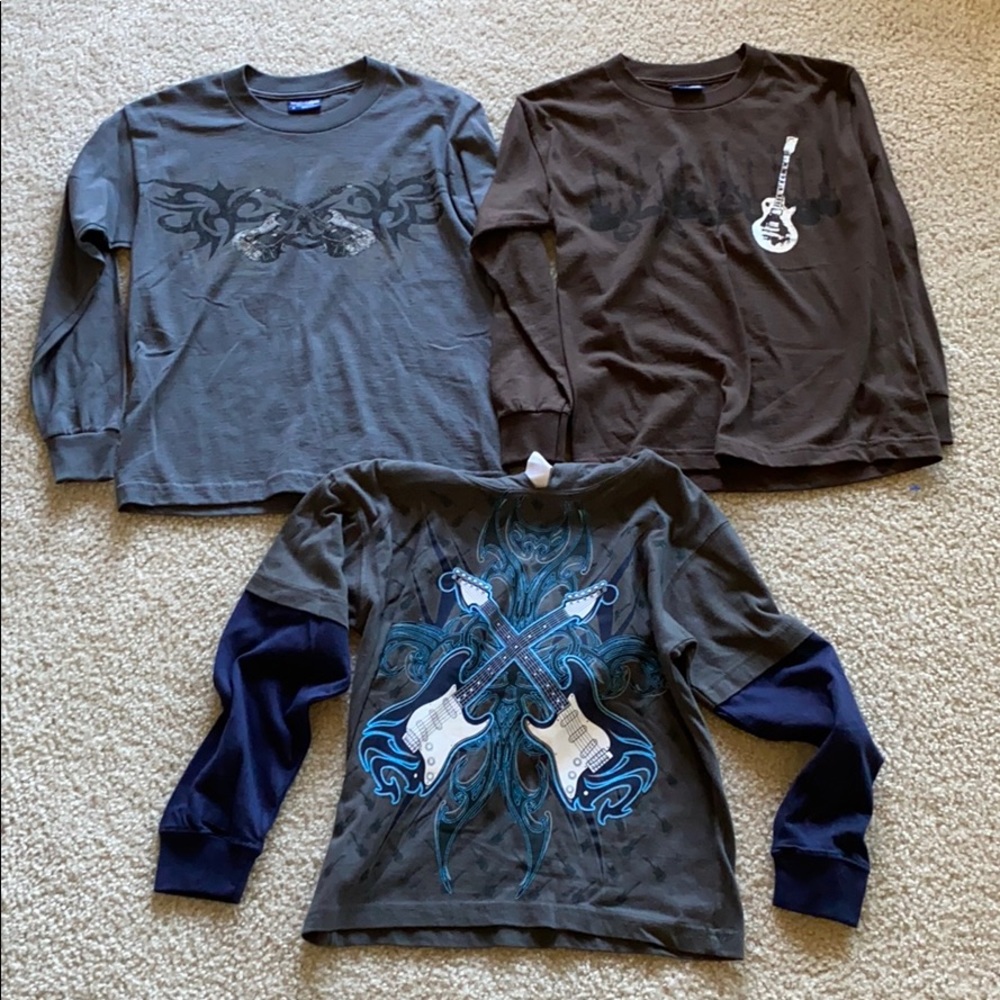 🌺2 for $12🌺 Lot of 3 long sleeve guitar shirts
